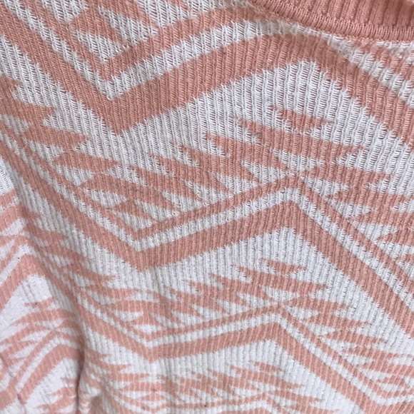 The Rage sweater - Picture 3 of 5